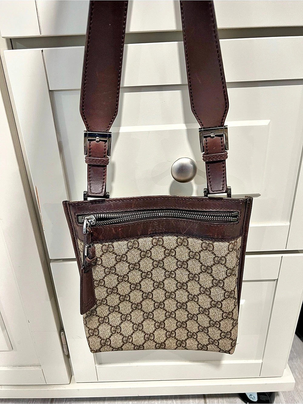Gucci GG Supreme Flat Messenger Bag Brown & Beige